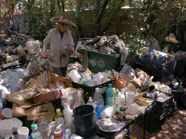 Hoarders - Carl