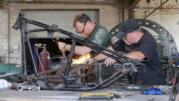 FantomWorks - Busted Knuckle