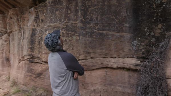 Indians and Aliens - The Navajo Files