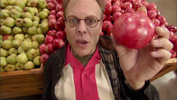 Good Eats - Fruit 10 From Outer Space (Pomegranates)