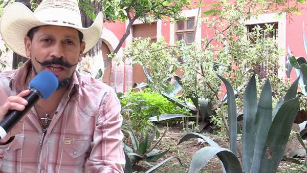Ahí viene el toro - Toros Tornado en Fiesta de San José de Porto