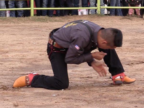 Ahí viene el toro - Rodeo Tierra Caliente 4 ganaderías en Carolina del Sur