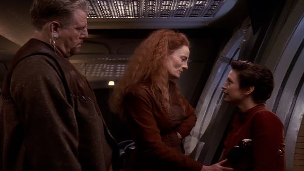 Star Trek: Deep Space Nine - La Oscuridad y la Luz