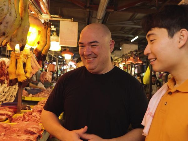 The Uncle Roger Show - 24 Hours in Malaysia with Uncle Guga