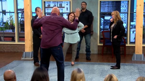El show de Steve Wilkos en español - Me metió en el hospital pero aún así me casaré con él