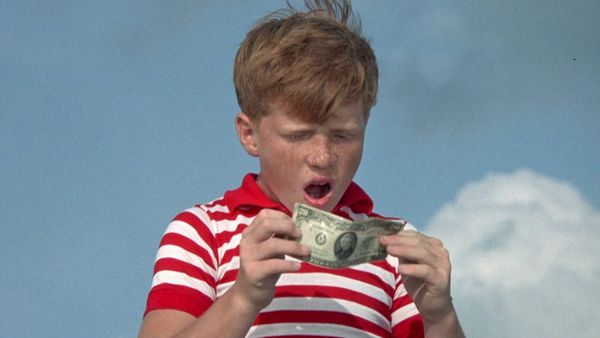 Flipper - Flipper findet Geld