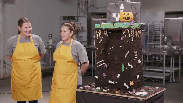 Halloween Cake-Off - Infestation!