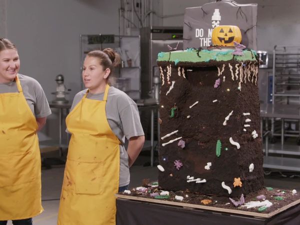 Halloween Cake-Off - Infestation!