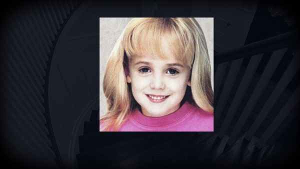 BuzzFeed Unsolved - The Tragic Murder of JonBenét Ramsey / The Odd Vanishing of Amelia Earhart