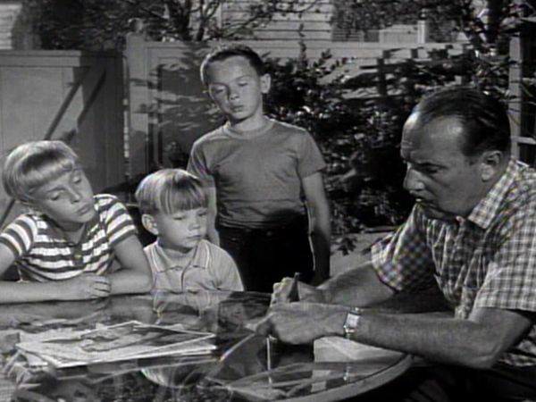 Dennis the Menace - Wilson's Second Childhood