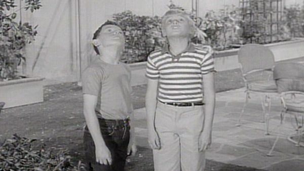 Dennis the Menace - Listen To The Mockingbird