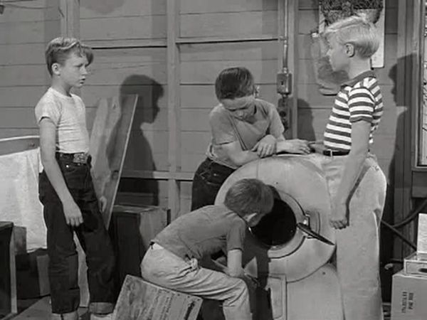 Dennis the Menace - Tuxedo Trouble
