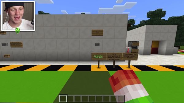 UnspeakablePlays - Best Top 20 Minecraft Redstone Creations!