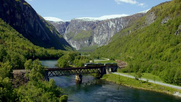 World's Most Scenic Railway Journeys - Norway