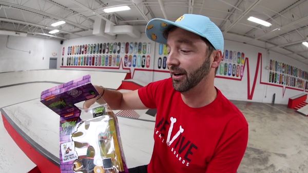 Andrew Schrock - Surprise Hamster Maze / Tiny RC Ninja Turtle