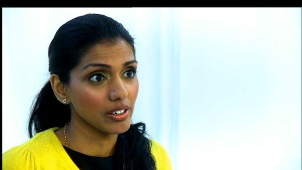 Embarrassing Bodies - Pelvic Floor