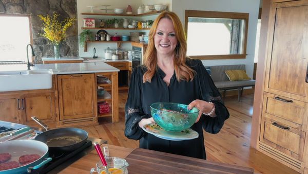 The Pioneer Woman - 4 Ways to Start the Day