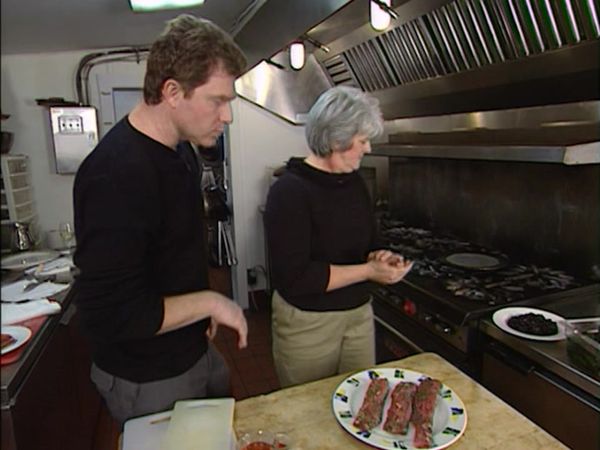 FoodNation With Bobby Flay - Virginia Inn Country