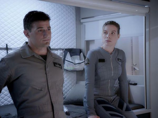 Extant - Antes do sangue