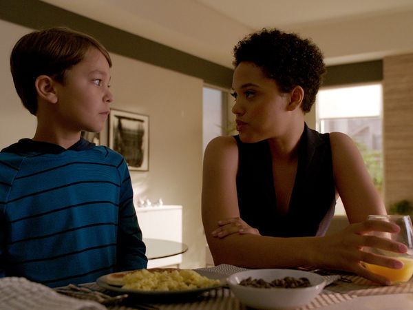Extant - Decifrando o código