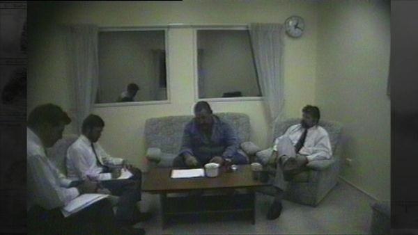 Forensic Investigators - Darryl Lewis