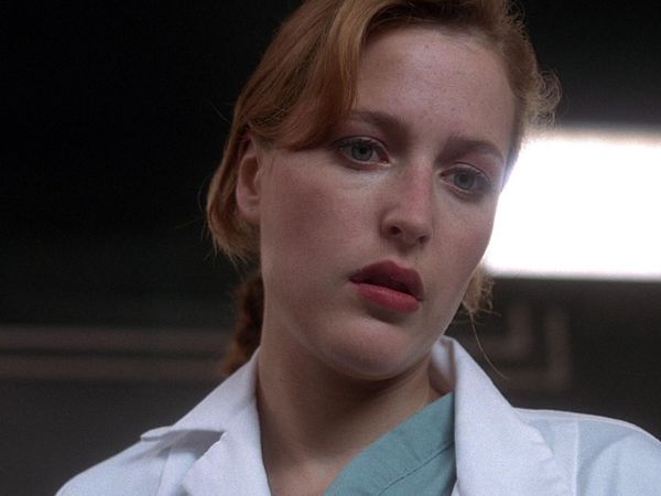 The X-Files - 2Shy