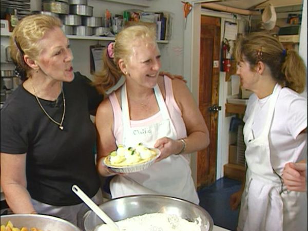 FoodNation With Bobby Flay - Hamptons, NY