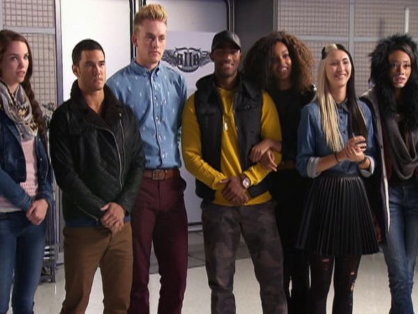 America's Next Top Model - El Chico Que Festeja Demasiado