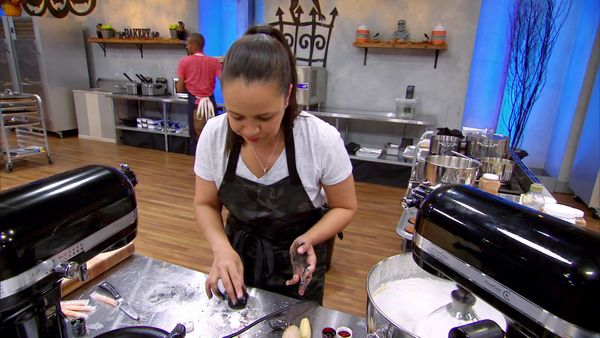 Halloween Baking Championship - Bewitching Treats