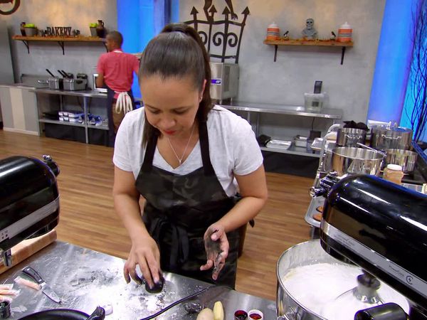 Halloween Baking Championship - Bewitching Treats