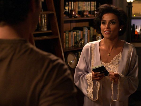 Weeds - 612-Fran Tarkenton