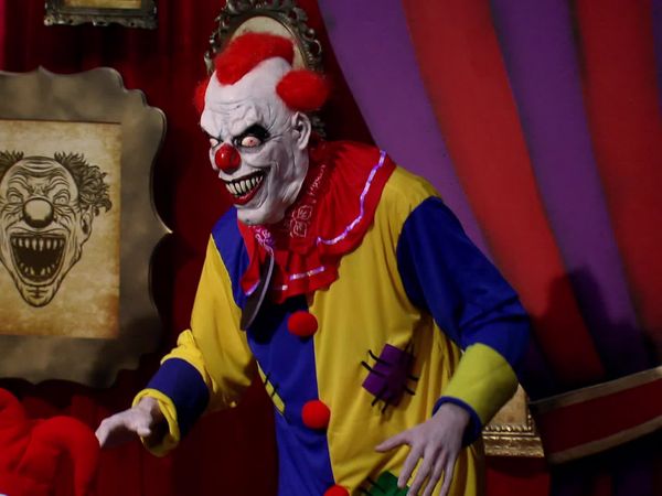 Halloween Baking Championship - Circus of Dread