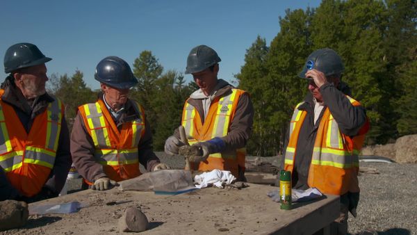 The Curse of Oak Island - Playing the Dunfield