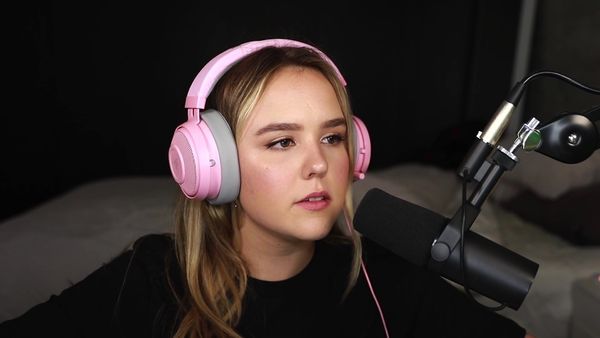 LazarBeam - My Girlfriend Dies, the Video Ends / You Laugh, You Lose: Ayds Edition