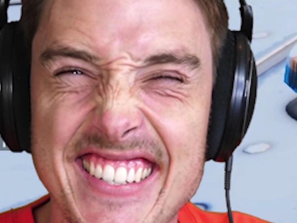 LazarBeam - Uncle vs. Nephew in Fortnite / Trying the LazarBeam Deathrun