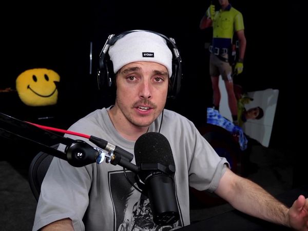 LazarBeam - I Spent $10,000 on Fiverr / My First Apex Legends Win