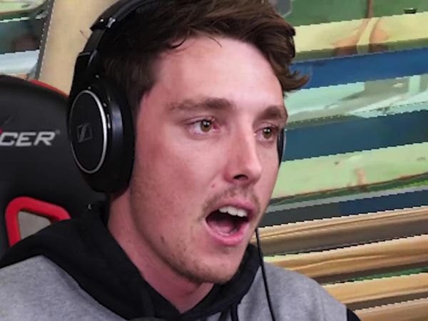 LazarBeam - New Thanos and Gauntlet Gameplay in Fortnite / Can Thanos Destroy Tilted Towers?