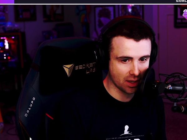 LazarBeam - Donating $100,000 for Christmas / Monster vs. Robot