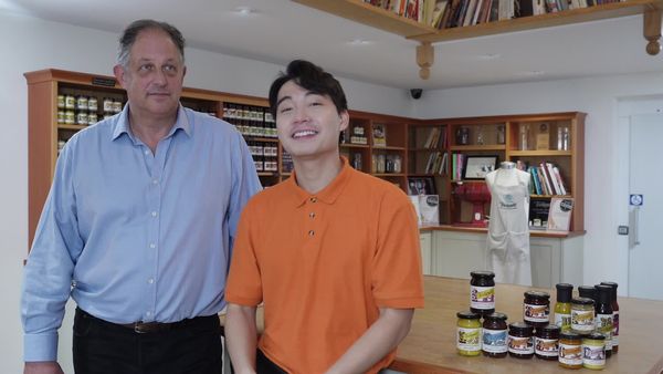 The Uncle Roger Show - Chilli Jam Factory Visit