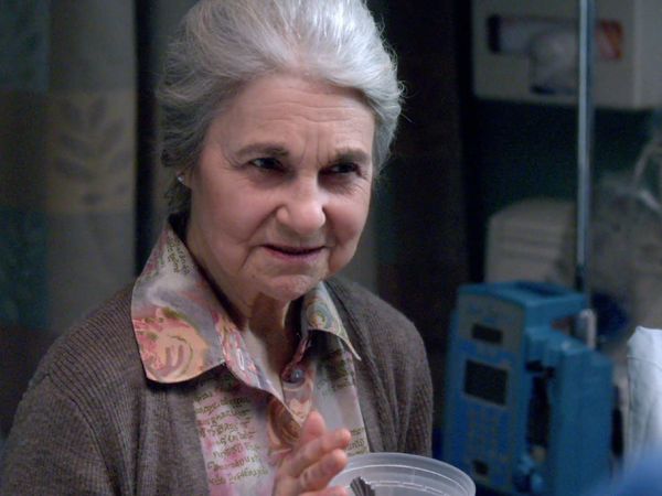 Nurse Jackie - Chicken Soup