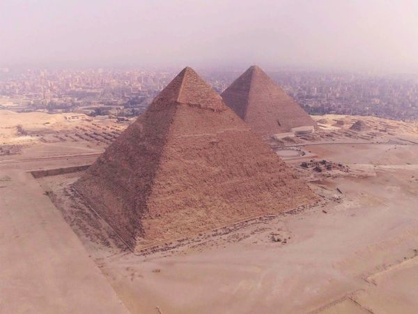 Las pirámides: resolviendo el misterio - SAQQARA