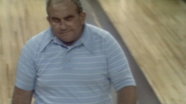 Celebrity Bowling - Episode 3