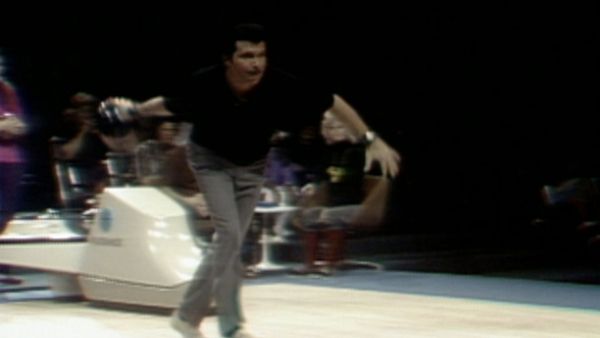 Celebrity Bowling - Episode 7