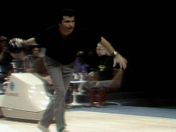 Celebrity Bowling - Episode 7