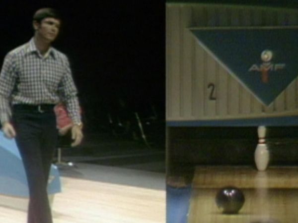 Celebrity Bowling - Episode 1