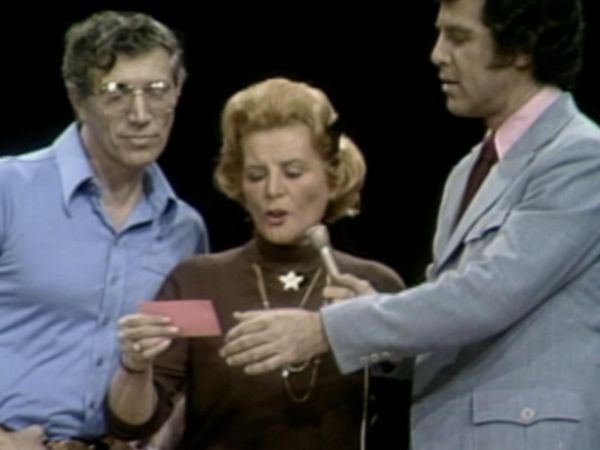Celebrity Bowling - Episode 13