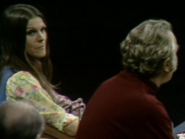 Celebrity Bowling - Episode 18
