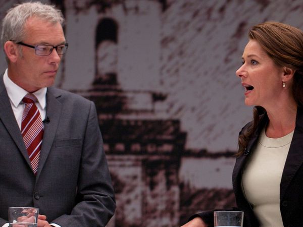 Borgen - Gefährliche Seilschaften - Schweinerei