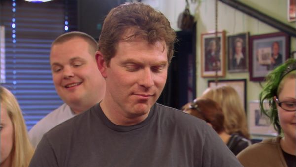 Throwdown with Bobby Flay - Buffalo Wings