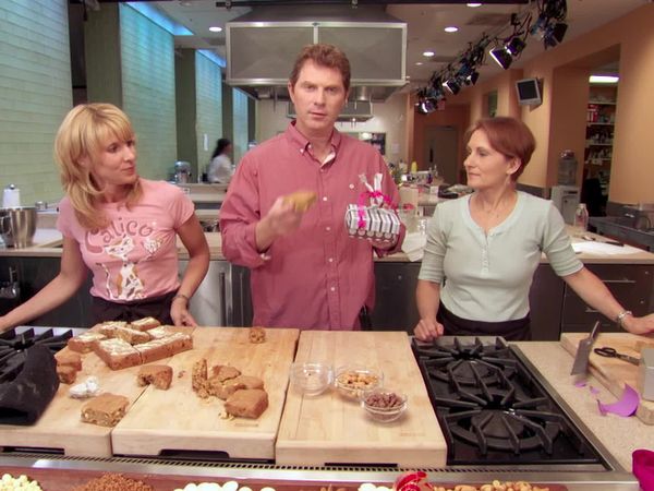 Throwdown with Bobby Flay - Blondies